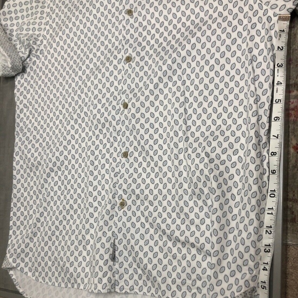 Newfone Trim Fit Chambray Sport Shirt - Picture 5 of 8